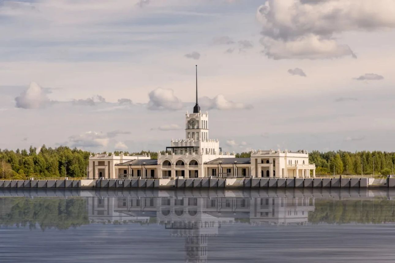 Галерея