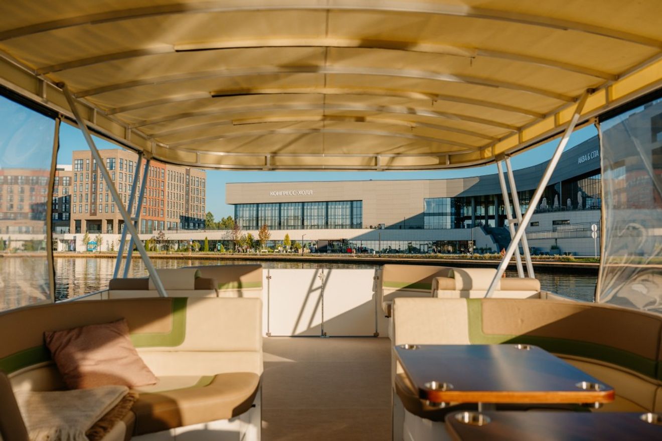 Речные прогулки