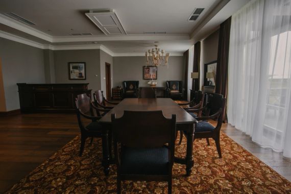 Галерея