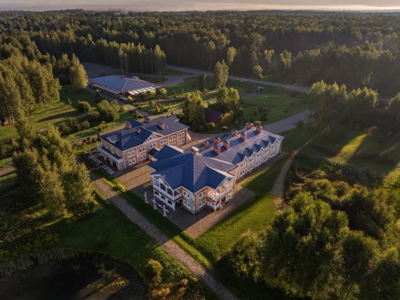 Галерея