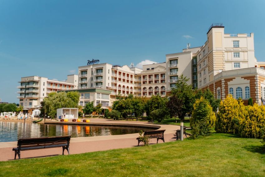 Галерея